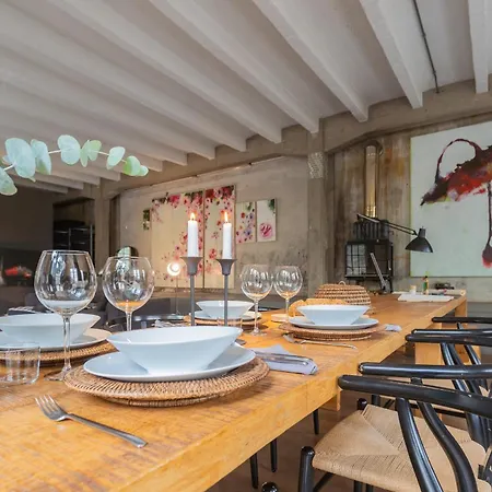 Design Loft With Private Parking Appartement Como