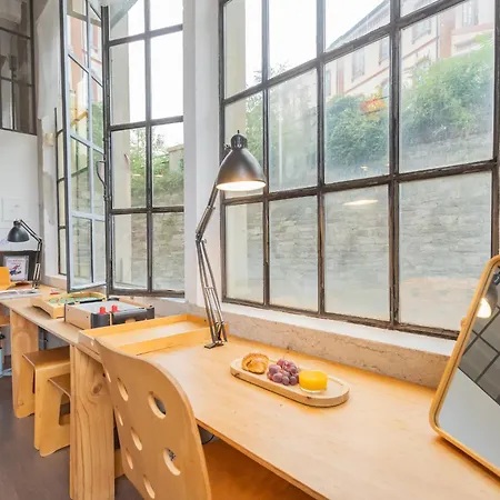 Design Loft With Parking By Rent Como