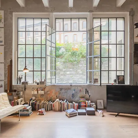 Design Loft With Parking By Rent Apartamento Como