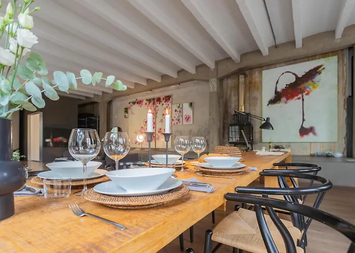 Design Loft With Private Parking Appartement Como