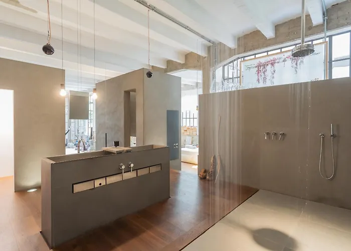 Appartement Design Loft With Private Parking Como
